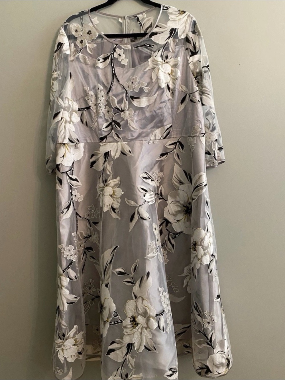 Tendency Floral Mesh Midi Dress Size 20 Gray NWT